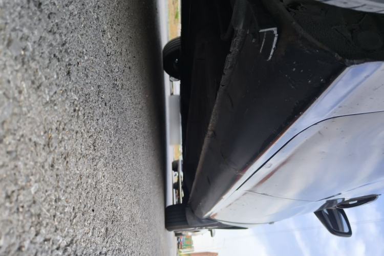 Used Hyundai Celesta 2011 1.6L Manual Comfort Edition Chassis Rear Right