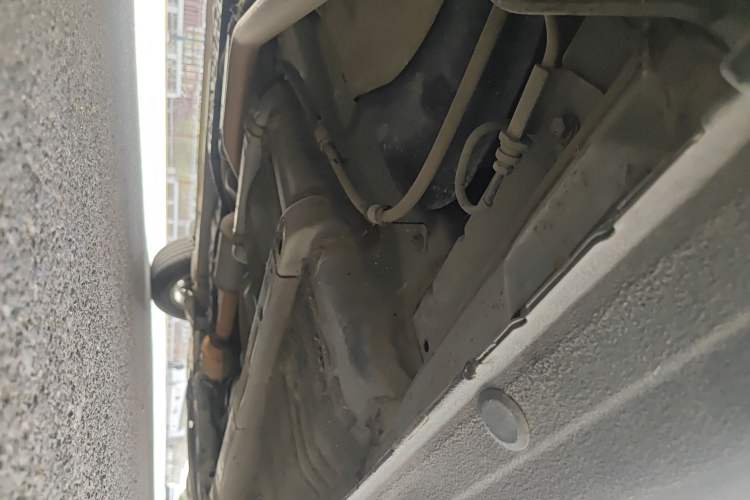 Used Hyundai Celesta 2011 1.6L Manual Comfort Edition Chassis Rear Right