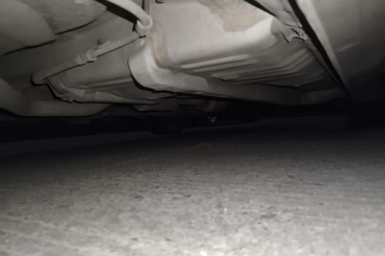 Used Hyundai Celesta 2011 1.6L Manual Comfort Edition Chassis Rear Right