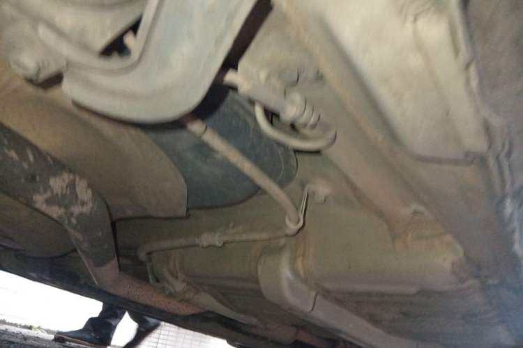 Used Hyundai Celesta 2011 1.6L Automatic Comfort Edition Chassis Rear Right