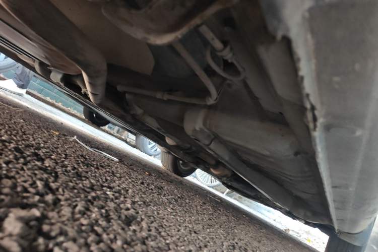 Used Hyundai Celesta 2011 1.6L Manual Luxury Model Chassis Rear Right