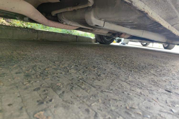 Used Hyundai Celesta 2011 1.6L Manual Comfort Edition Chassis Rear Right