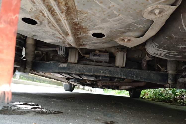 Used Hyundai Celesta 2011 1.6L Manual Comfort Edition Chassis Rear