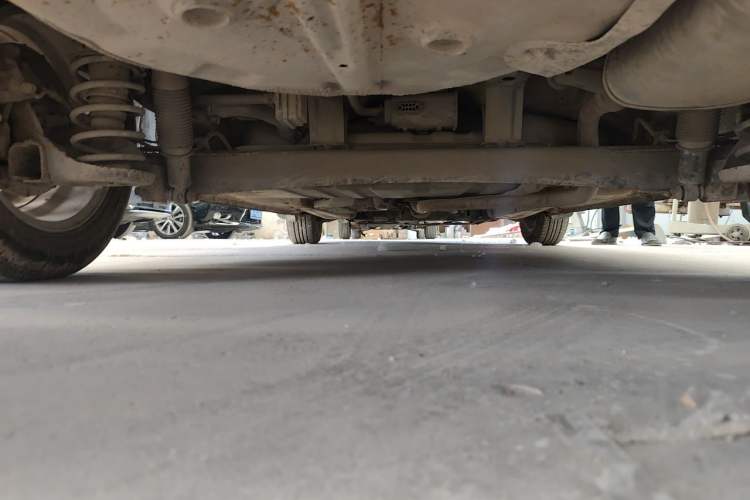 Used Hyundai Celesta 2011 1.6L Manual Comfort Edition Chassis Rear