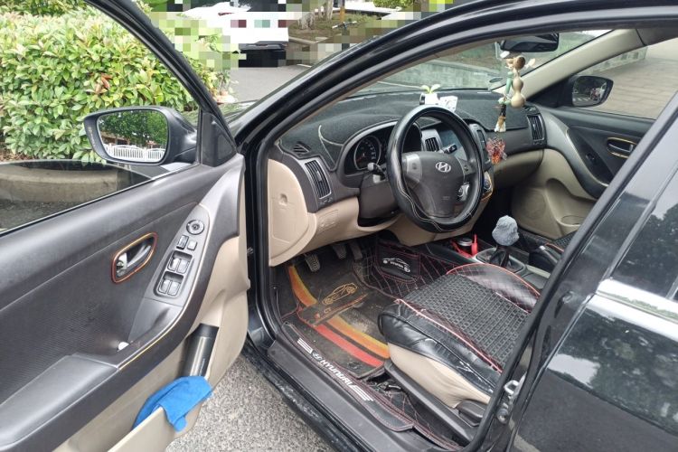 Used Hyundai Celesta 2011 1.6L Manual Comfort Edition Driver Seat