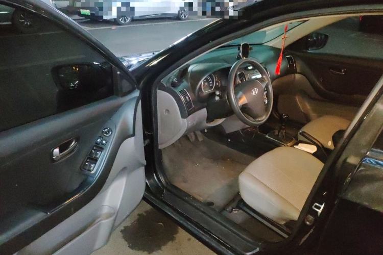 Used Hyundai Celesta 2011 1.6L Manual Comfort Edition Driver Seat
