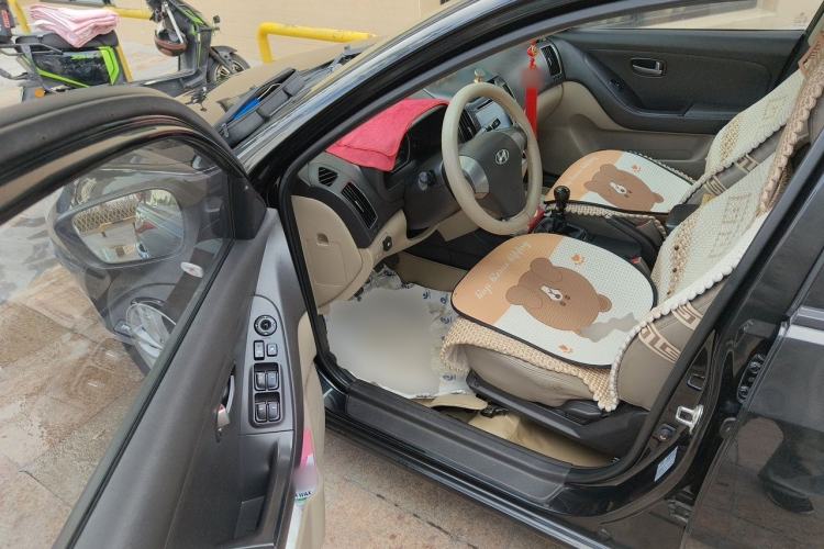 Used Hyundai Celesta 2011 1.6L Manual Comfort Edition Driver Seat