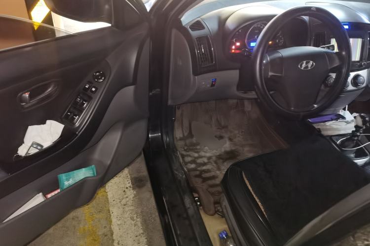 Used Hyundai Celesta 2011 1.6L Manual Comfort Edition Driver Seat