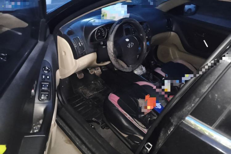 Used Hyundai Celesta 2011 1.6L Manual Comfort Edition Driver Seat