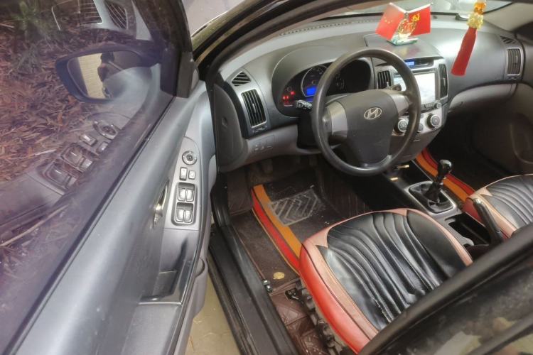 Used Hyundai Celesta 2011 1.6L Manual Top Trim Driver Seat