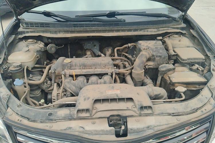 Used Hyundai Celesta 2011 1.6L Manual Comfort Edition Engine Bay