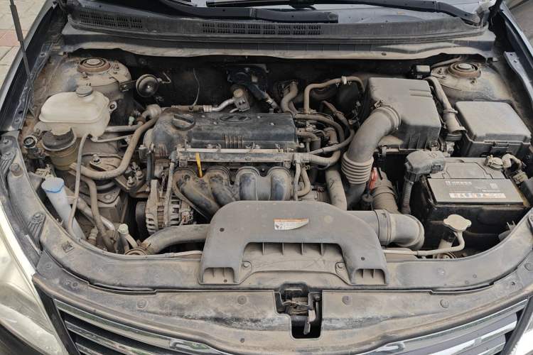 Used Hyundai Celesta 2011 1.6L Automatic Comfort Edition Engine Bay