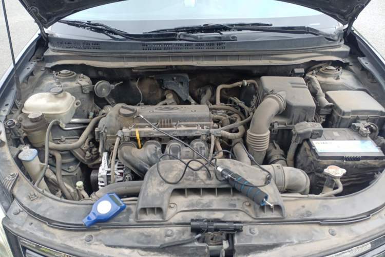 Used Hyundai Celesta 2011 1.6L Manual Comfort Edition Engine Bay