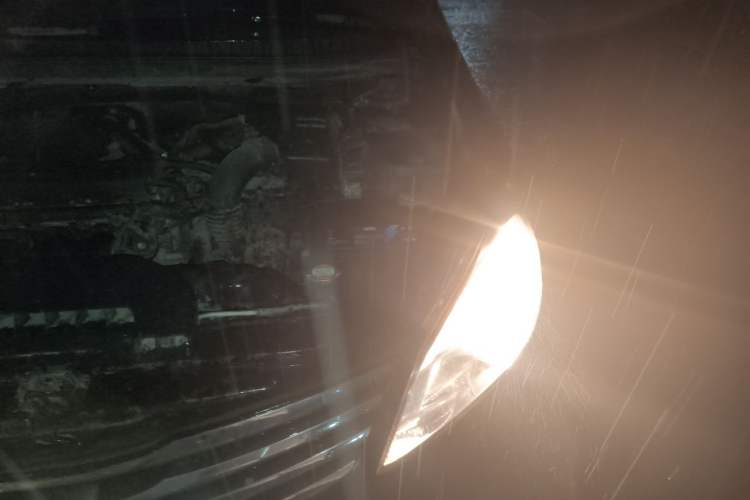 Used Hyundai Celesta 2011 1.6L Automatic Comfort Edition Engine Bay Left