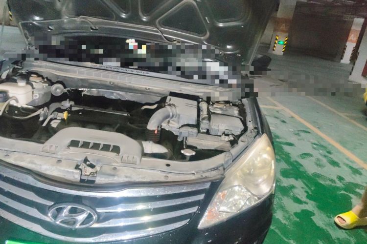 Used Hyundai Celesta 2011 1.6L Automatic Comfort Edition Engine Bay Left
