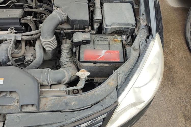 Used Hyundai Celesta 2011 1.6L Manual Comfort Edition Engine Bay Left