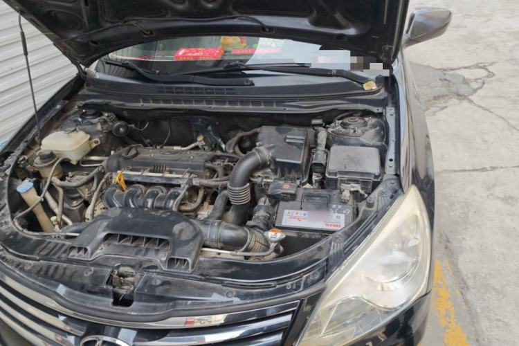 Used Hyundai Celesta 2011 1.6L Manual Comfort Edition Engine Bay Left