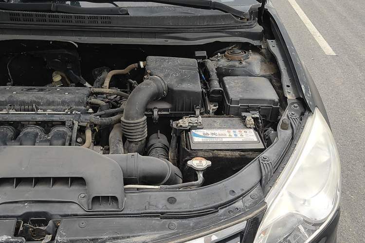 Used Hyundai Celesta 2011 1.6L Manual Comfort Edition Engine Bay Left