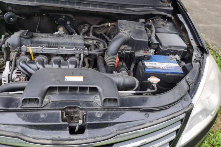 Used Hyundai Celesta 2011 1.6L Automatic Comfort Edition Engine Bay Left