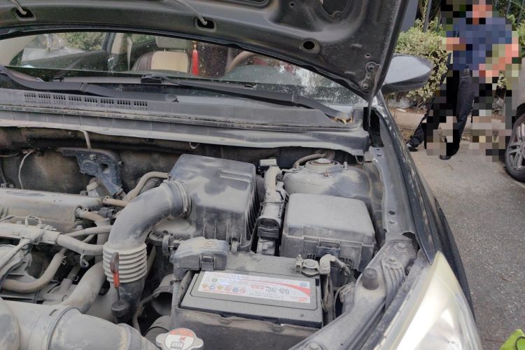 Used Hyundai Celesta 2011 1.6L Automatic Comfort Edition Engine Bay Left
