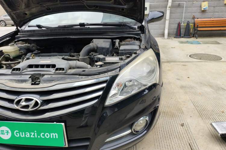 Used Hyundai Celesta 2011 1.6L Manual Comfort Edition Engine Bay Left