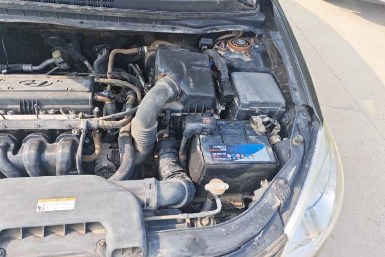 Used Hyundai Celesta 2011 1.6L Manual Comfort Edition Engine Bay Left