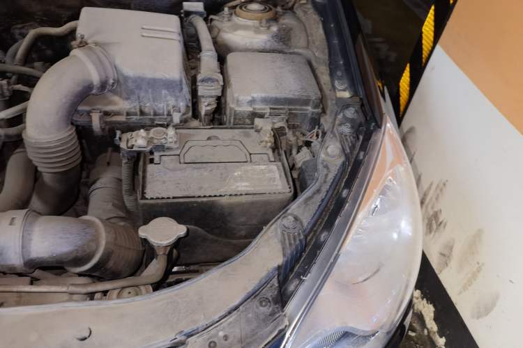 Used Hyundai Celesta 2011 1.6L Manual Comfort Edition Engine Bay Left