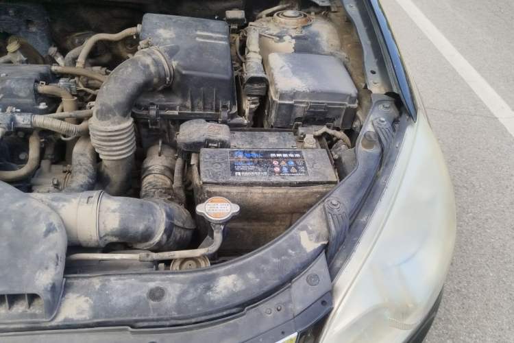 Used Hyundai Celesta 2011 1.6L Manual Comfort Edition Engine Bay Left