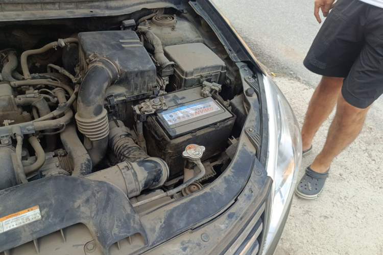 Used Hyundai Celesta 2011 1.6L Manual Comfort Edition Engine Bay Left