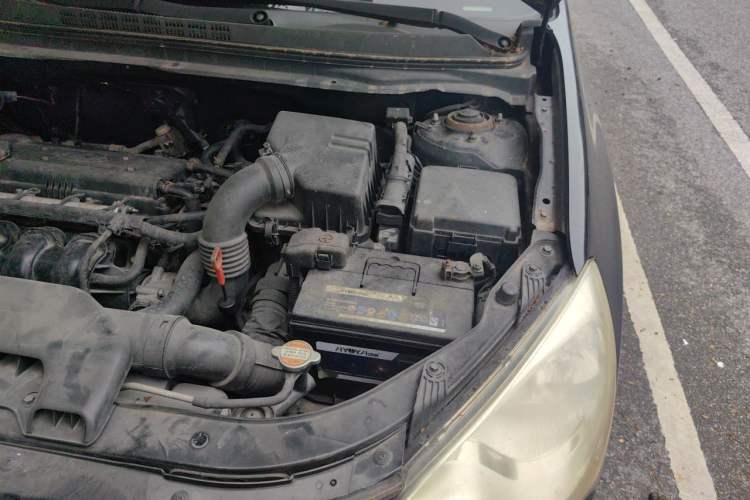 Used Hyundai Celesta 2011 1.6L Automatic Comfort Edition Engine Bay Left