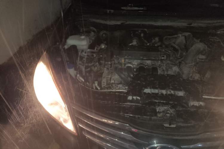 Used Hyundai Celesta 2011 1.6L Automatic Comfort Edition Engine Bay Right