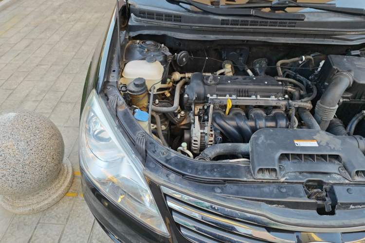 Used Hyundai Celesta 2011 1.6L Manual Comfort Edition Engine Bay Right