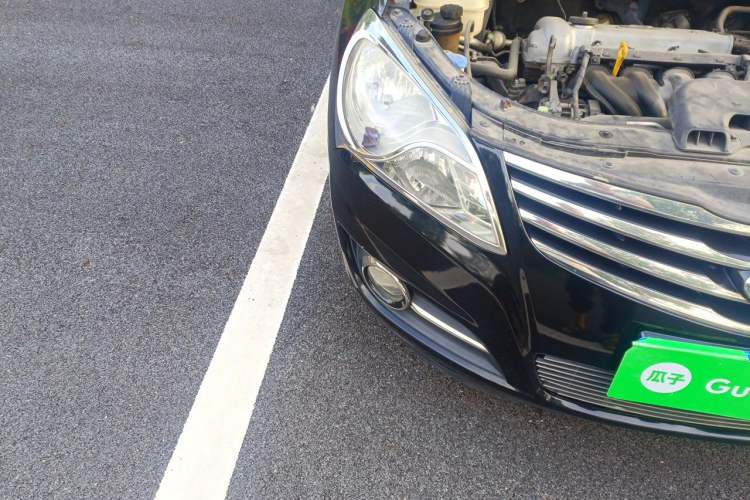 Used Hyundai Celesta 2011 1.6L Automatic Luxury Version Engine Bay Right