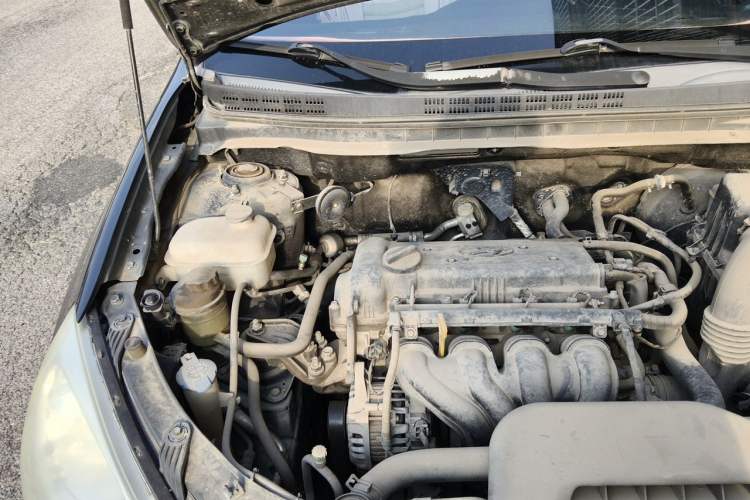 Used Hyundai Celesta 2011 1.6L Manual Comfort Edition Engine Bay Right