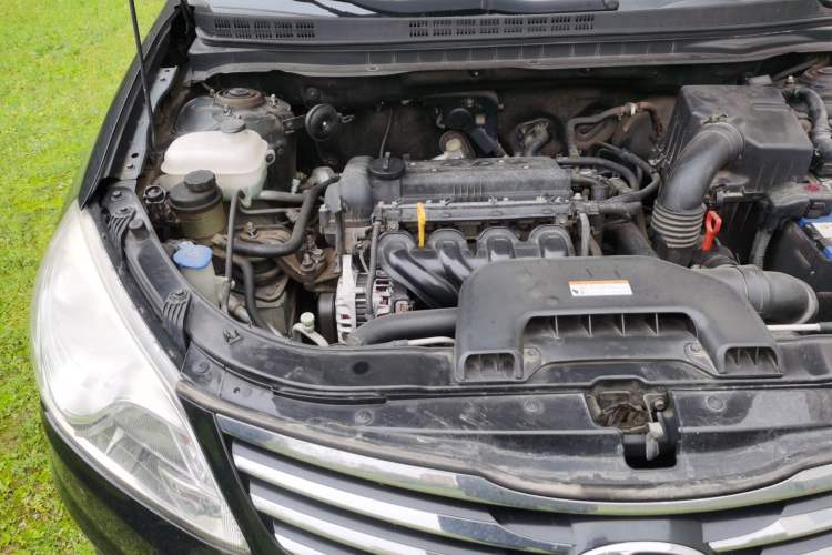 Used Hyundai Celesta 2011 1.6L Automatic Comfort Edition Engine Bay Right