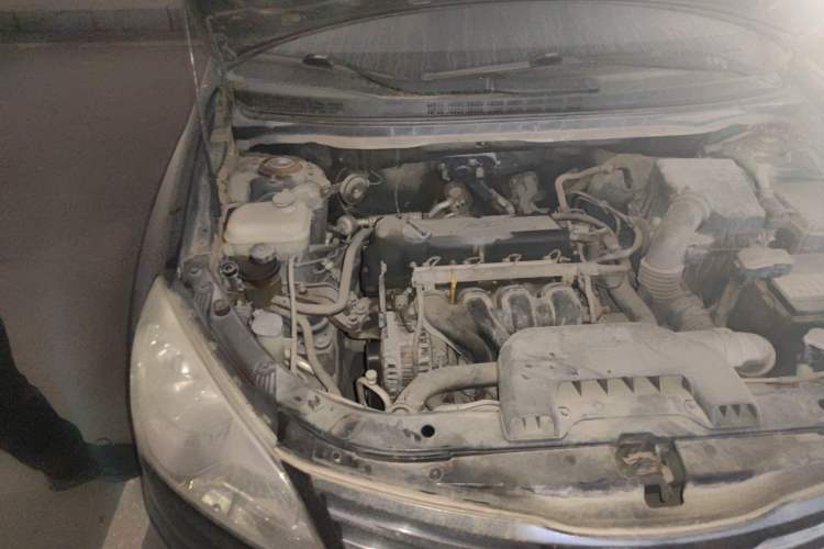 Used Hyundai Celesta 2011 1.6L Manual Comfort Edition Engine Bay Right