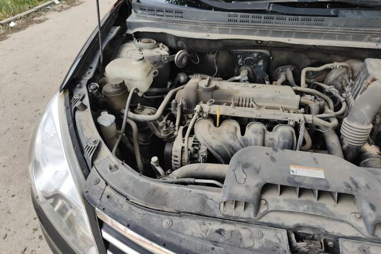 Used Hyundai Celesta 2011 1.6L Manual Comfort Edition Engine Bay Right