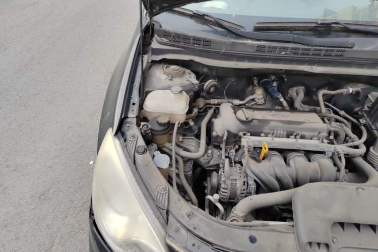 Used Hyundai Celesta 2011 1.6L Manual Comfort Edition Engine Bay Right