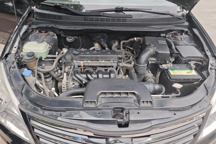 Used Hyundai Celesta 2011 1.6L Manual Comfort Edition Engine Bay