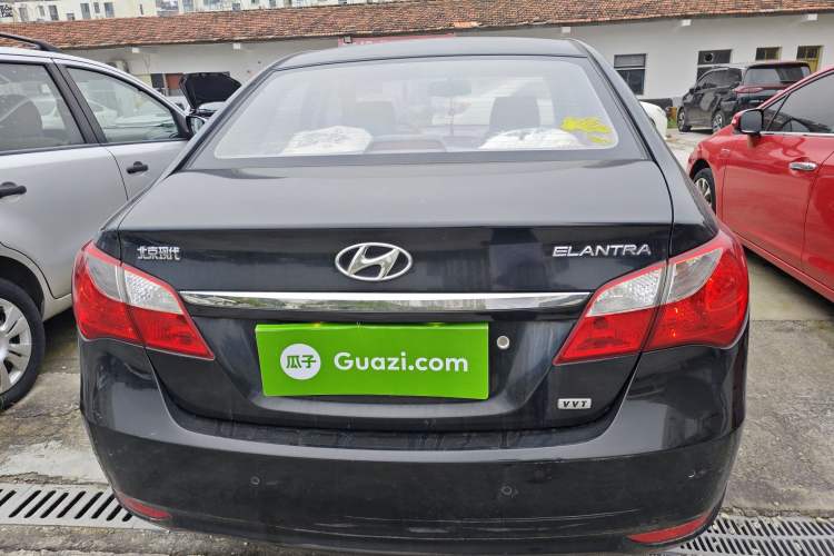 Used Hyundai Celesta 2011 1.6L Automatic Comfort Edition Exterior 4