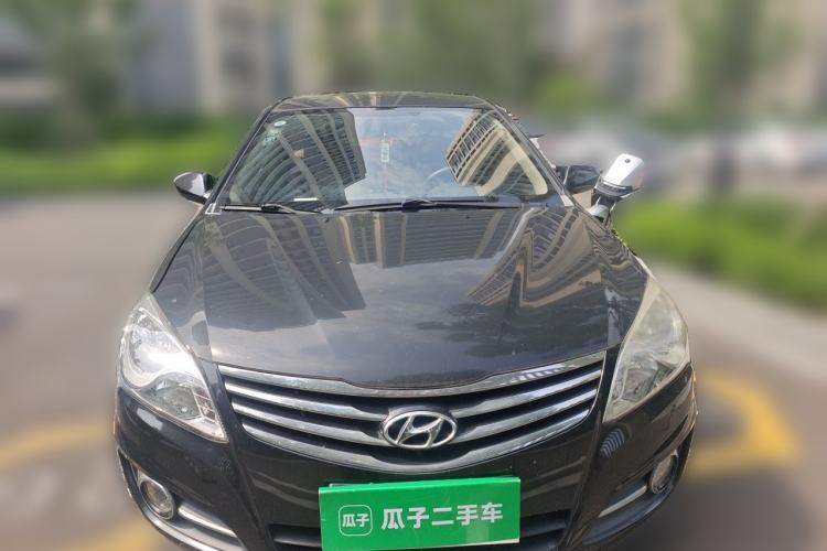 Used Hyundai Celesta 2011 1.6L Manual Comfort Edition Front