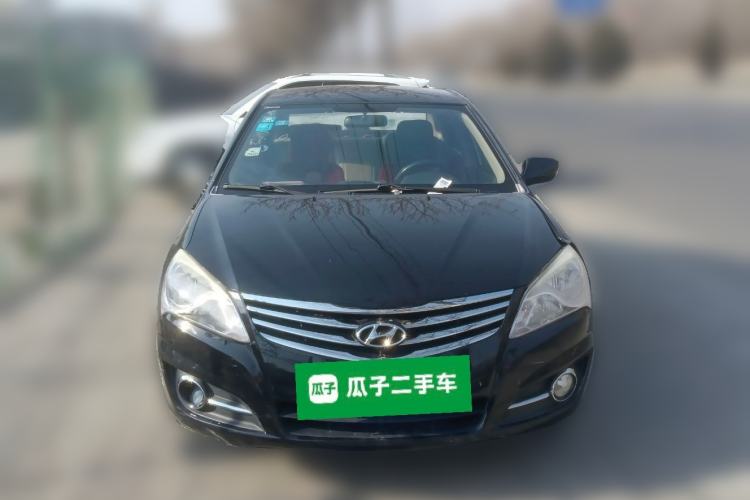 Used Hyundai Celesta 2011 1.6L Manual Comfort Edition Front
