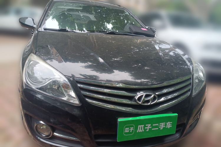 Used Hyundai Celesta 2011 1.6L Manual Comfort Edition Front