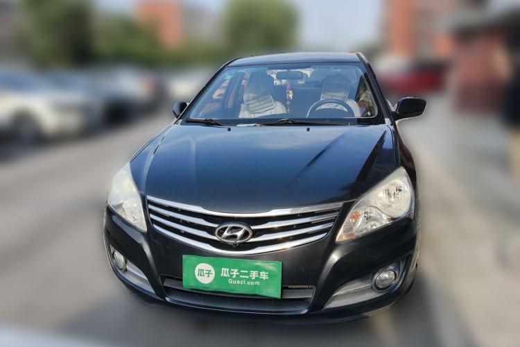 Used Hyundai Celesta 2011 1.6L Manual Comfort Edition Front