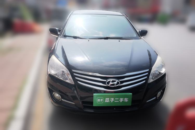 Used Hyundai Celesta 2011 1.6L Manual Comfort Edition Front