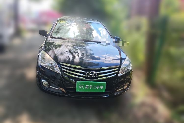 Used Hyundai Celesta 2011 1.6L Manual Comfort Edition Front