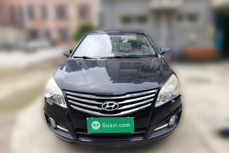 Used Hyundai Celesta 2011 1.6L Manual Comfort Edition Front