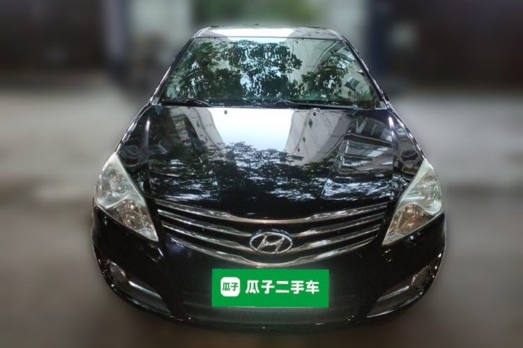 Used Hyundai Celesta 2011 1.6L Manual Comfort Edition Front
