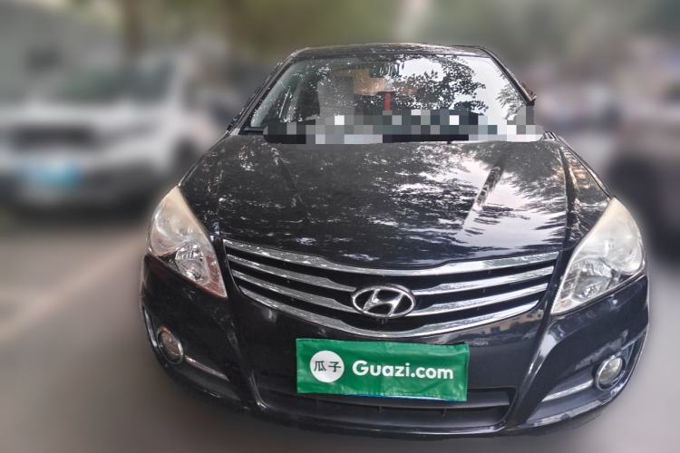 Used Hyundai Celesta 2011 1.6L Manual Comfort Edition Front