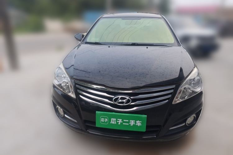 Used Hyundai Celesta 2011 1.6L Manual Comfort Edition Front
